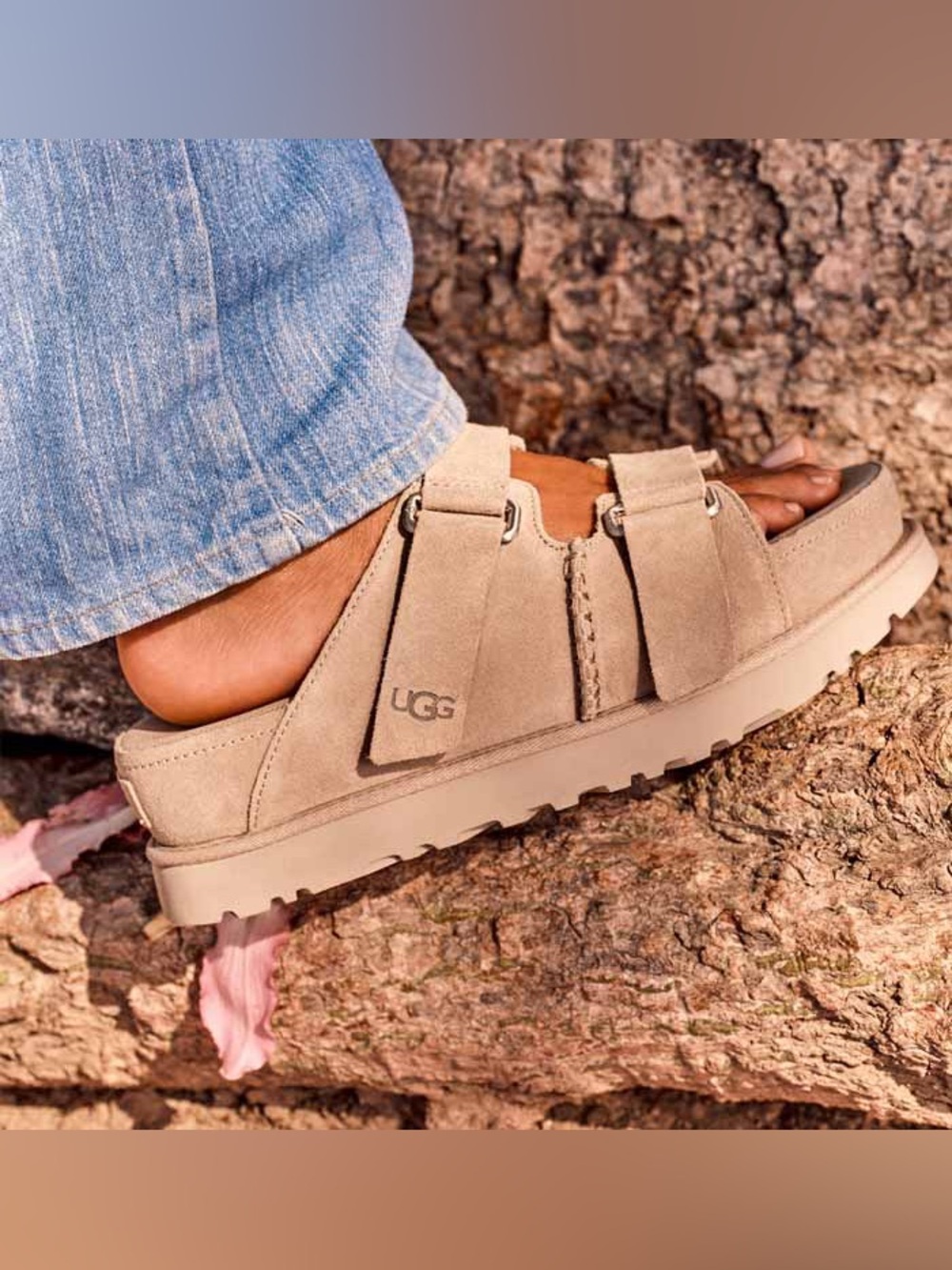 UGG Goldenstar Hi Slide sandal in chestnut. Like new in box. - Picture 3 of 11